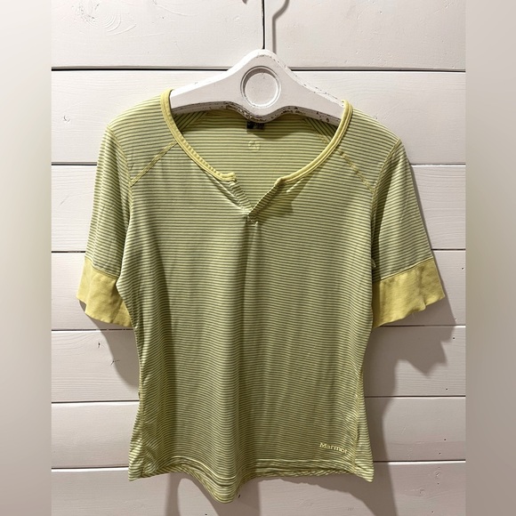 Marmot Yellow Striped Performance Top – Size L💛 - Picture 1 of 8